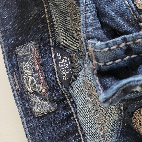 Silver suki flap capri - Picture 2 of 6